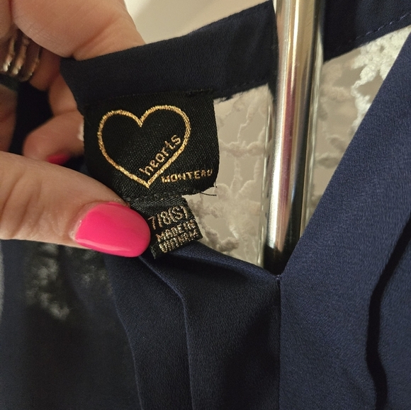 Navy Sleeveless Blouse with White Crochet Lace Back – Sheer Chiffon Style,size S - Picture 3 of 5